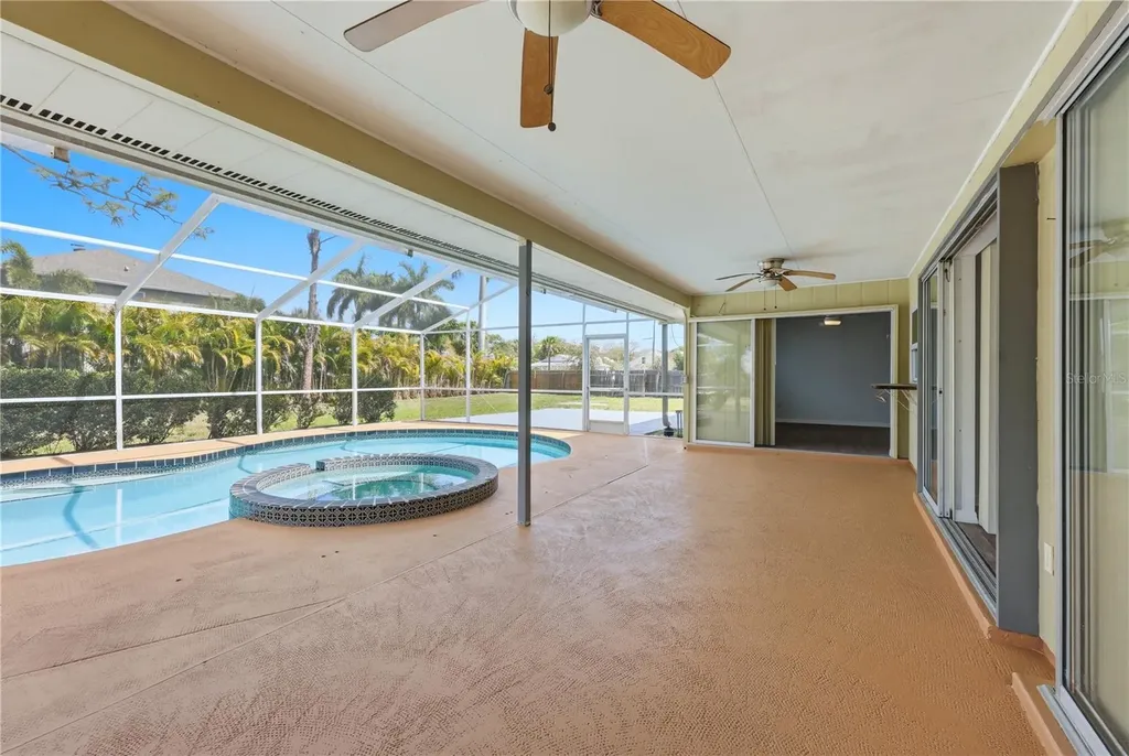 5251 Ashton Road Sarasota FL 34233