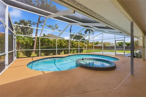 5251 Ashton Road Sarasota FL 34233