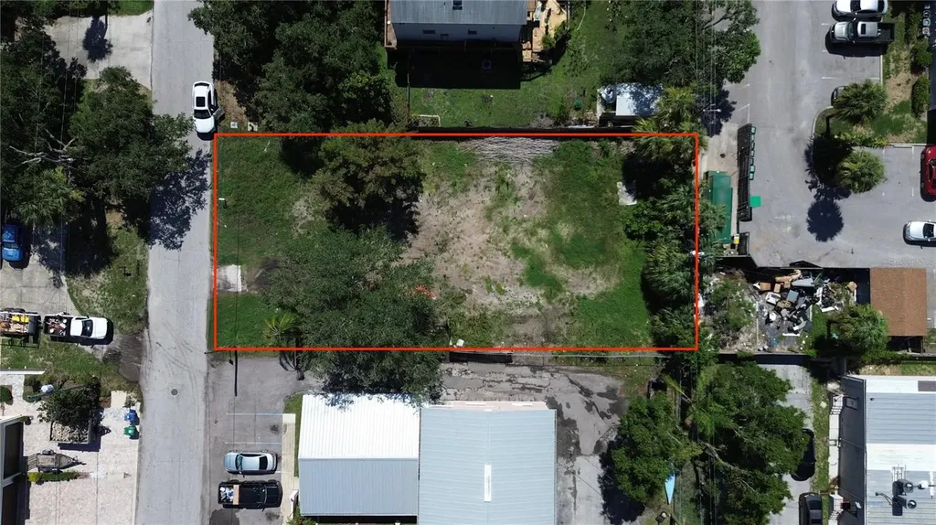 4813 W Flamingo Road Tampa FL 33611