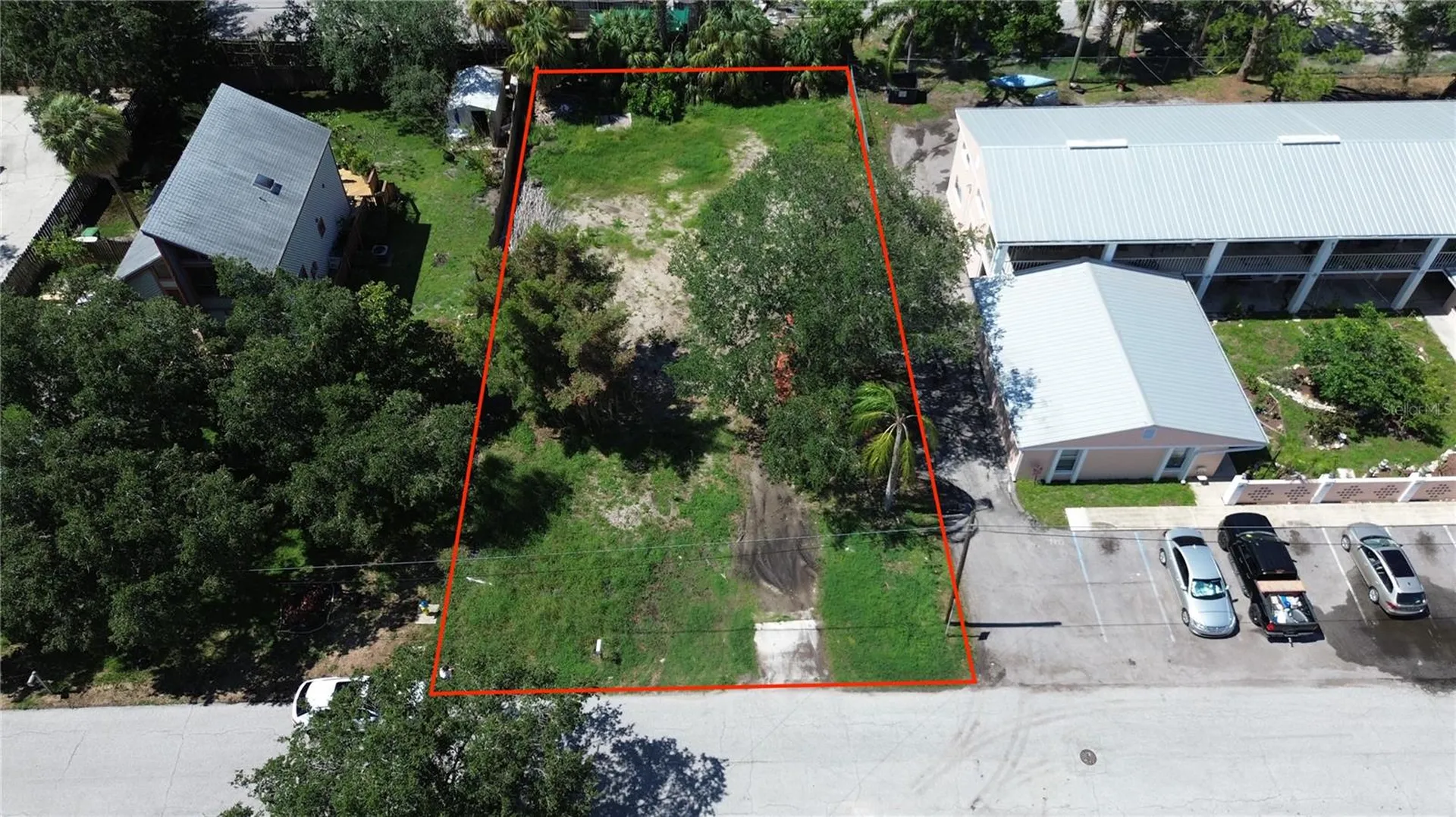 4813 W Flamingo Road Tampa FL 33611
