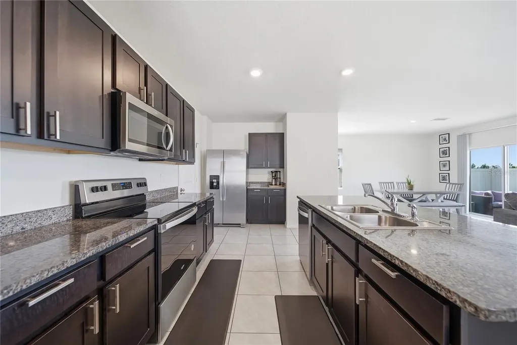 10885 Penny Gale Loop San Antonio FL 33576