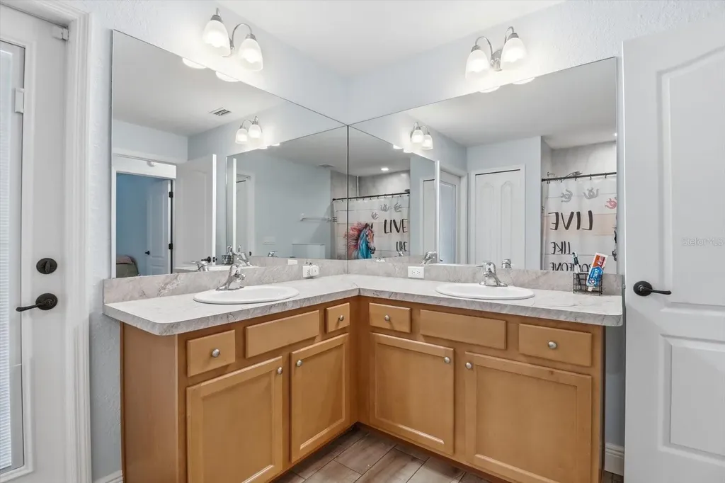 4911 N Valley Terrace Beverly Hills FL 34465