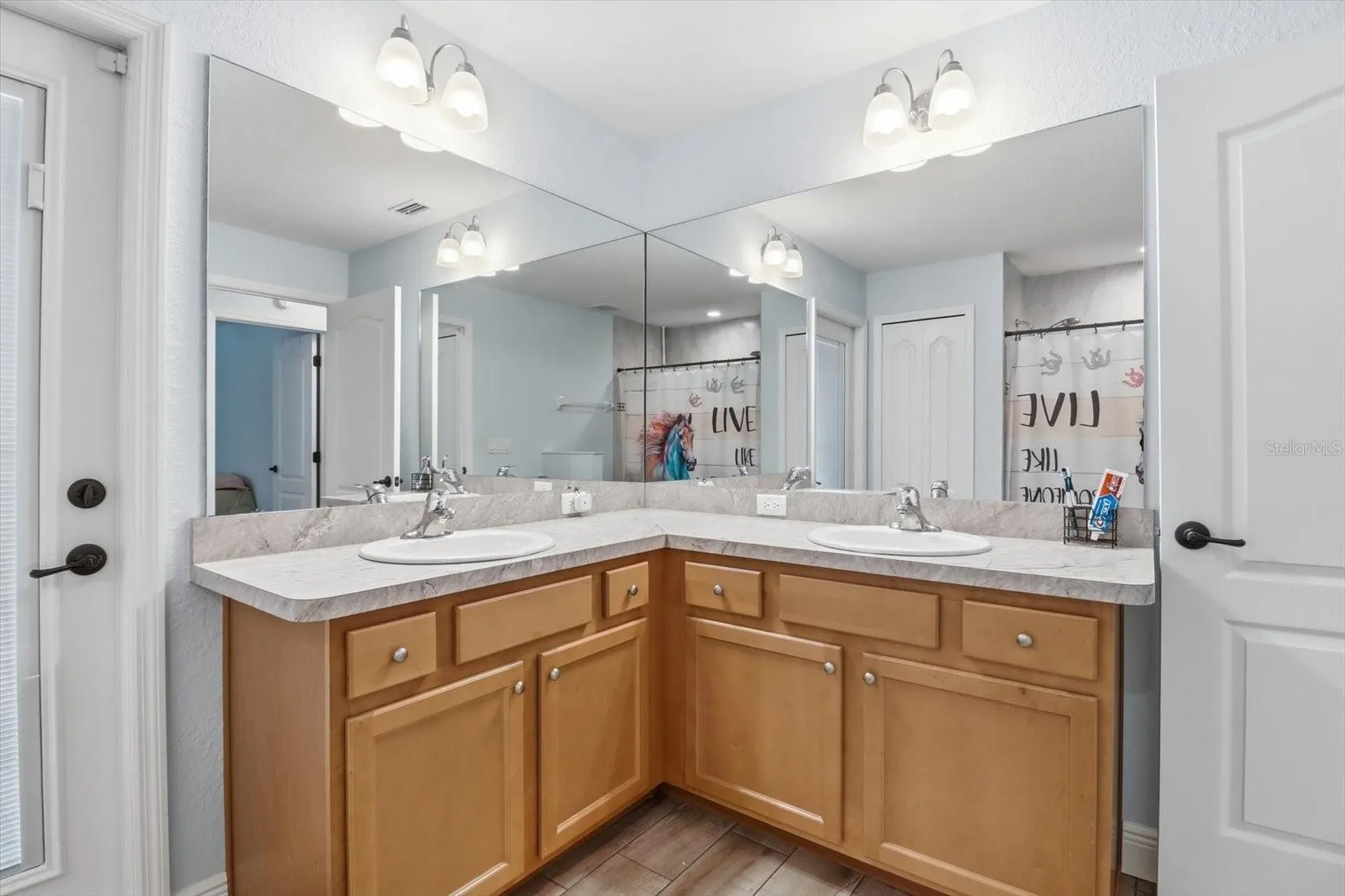 4911 N Valley Terrace Beverly Hills FL 34465