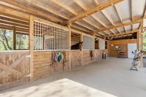 4911 N Valley Terrace Beverly Hills FL 34465