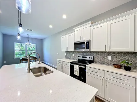 2640 Oak Avenue Sanford FL 32773