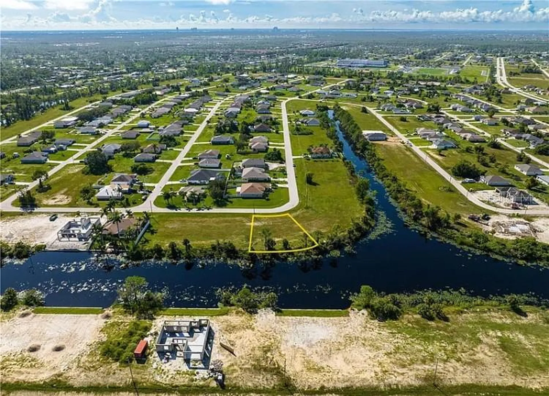 2117 NE 43rd Lane Cape Coral FL 33909