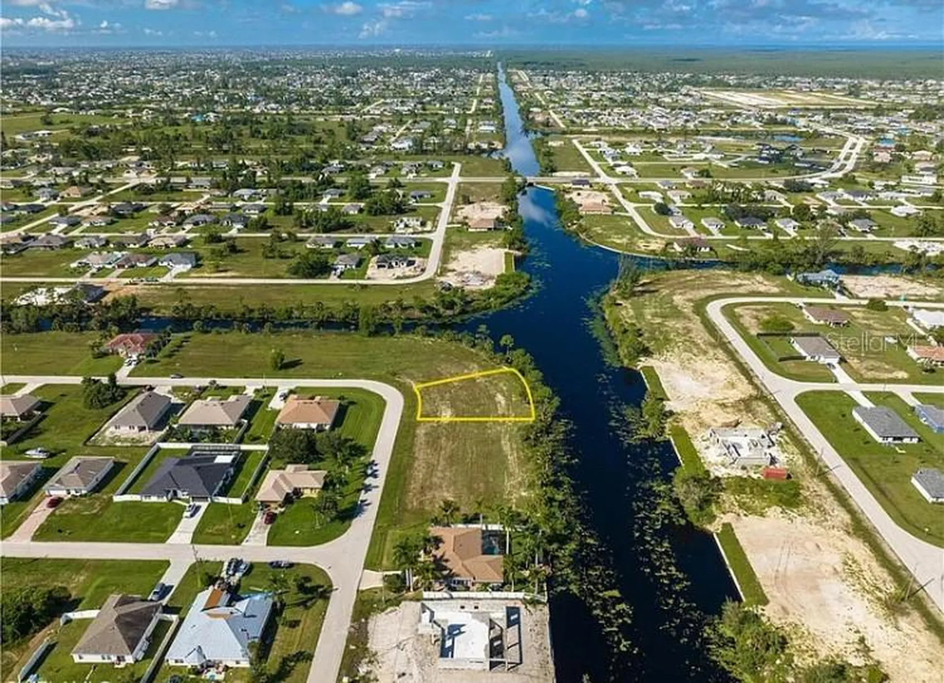 2117 NE 43rd Lane Cape Coral FL 33909