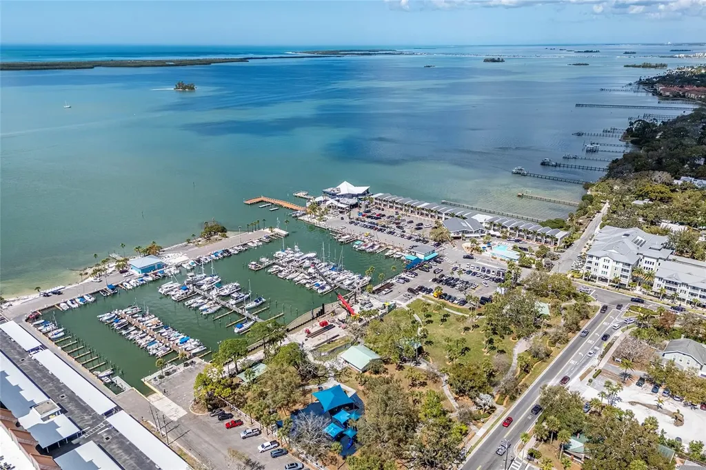 620 Edgewater Drives Dunedin FL 34698