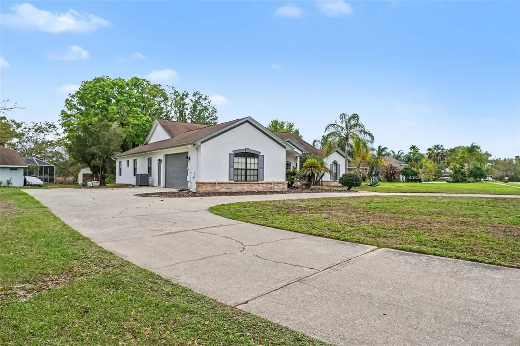 19216 Ridgelake Drive Lutz FL 33549