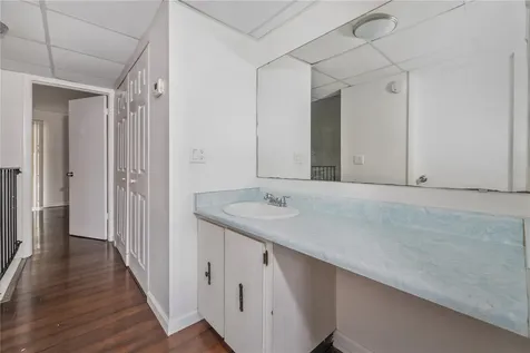 14414 Reuter Strasse Circle Tampa FL 33613