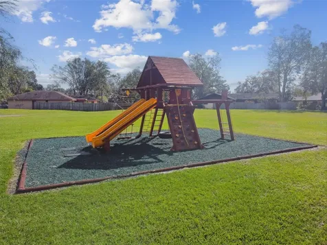 1904 Teakwood Drive Plant City FL 33563