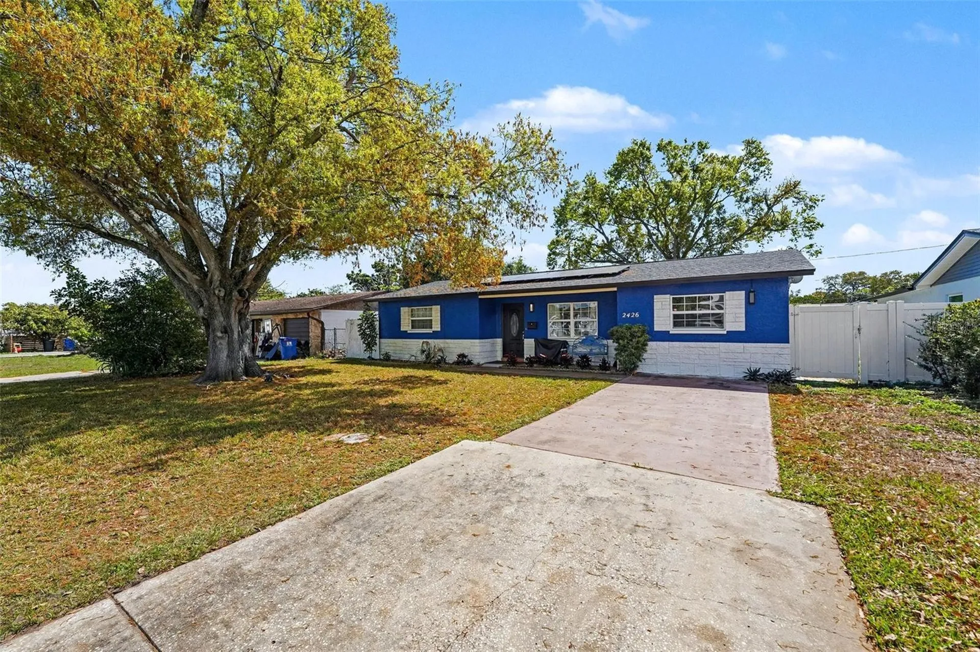 2426 17th Avenue N St Petersburg FL 33713