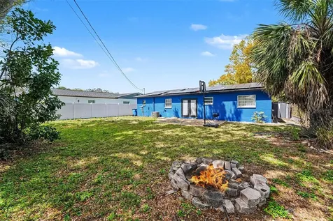 2426 17th Avenue N St Petersburg FL 33713