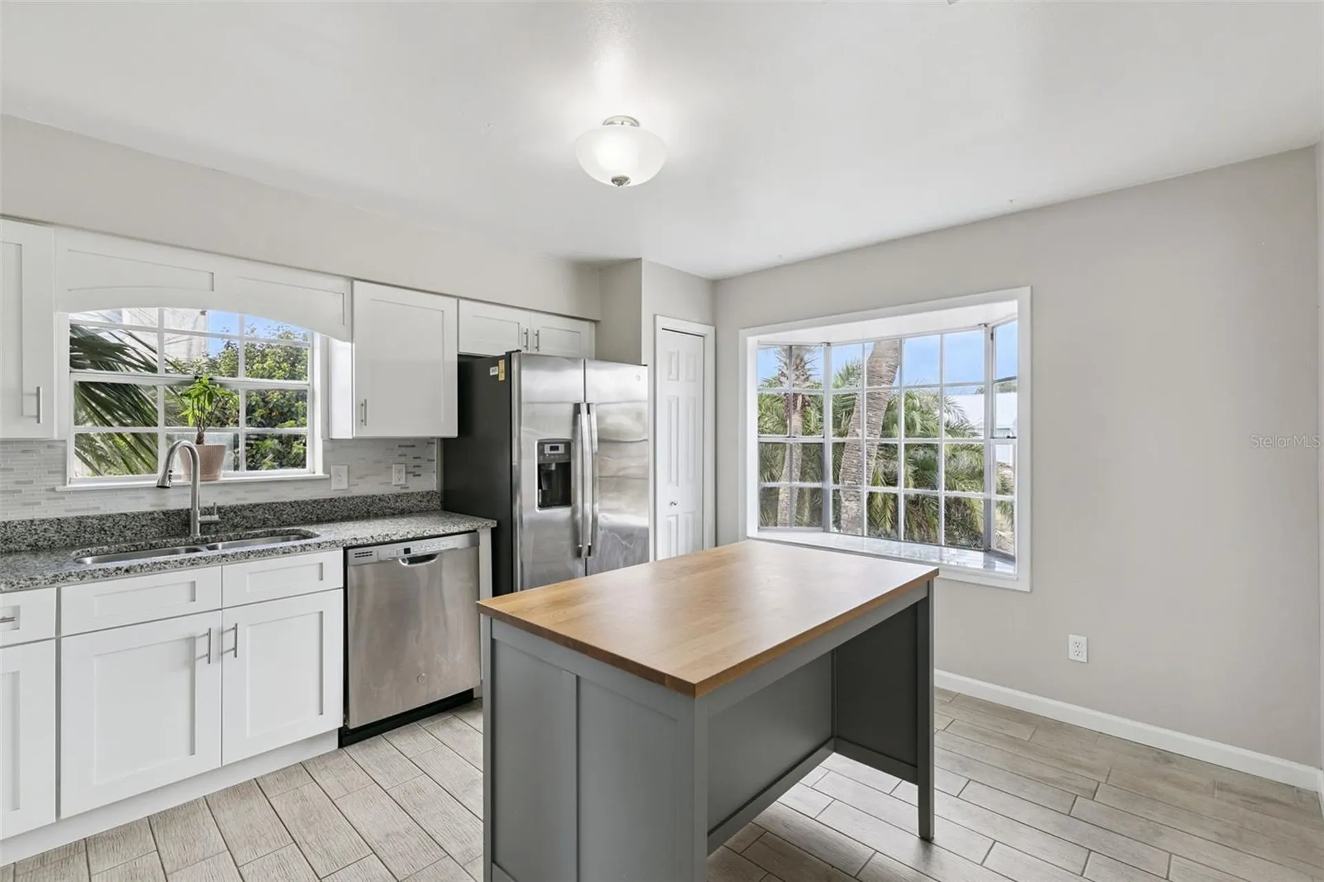 489 S Deerwood Avenue Orlando FL 32825