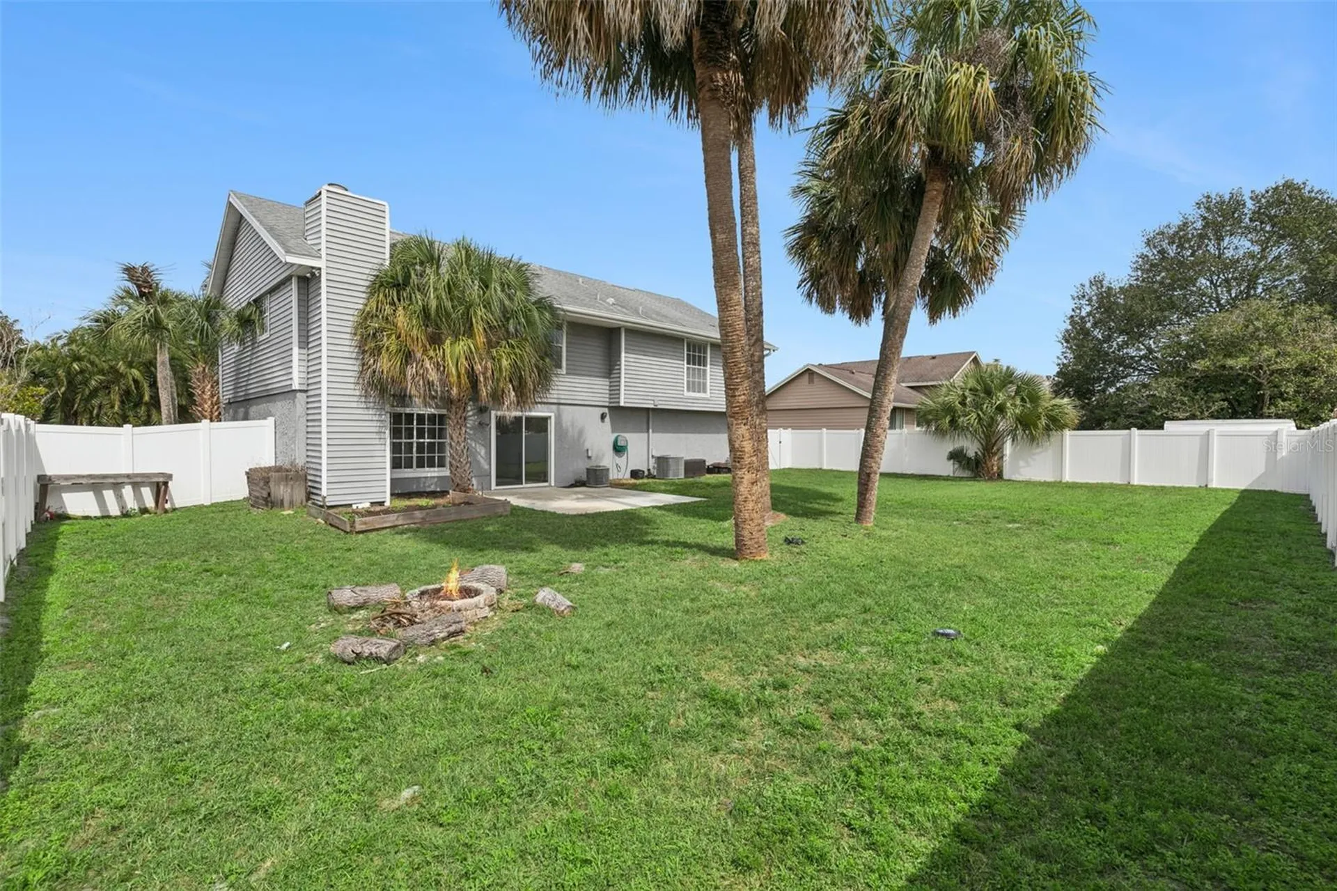 489 S Deerwood Avenue Orlando FL 32825