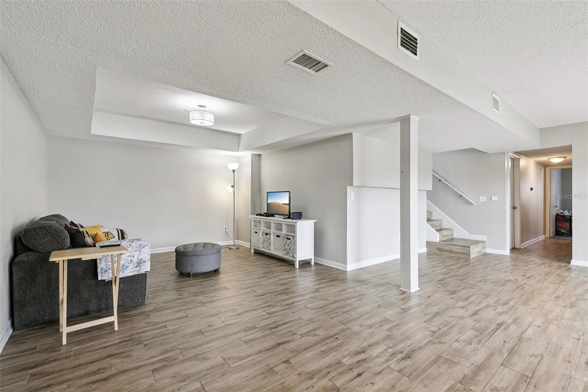 489 S Deerwood Avenue Orlando FL 32825