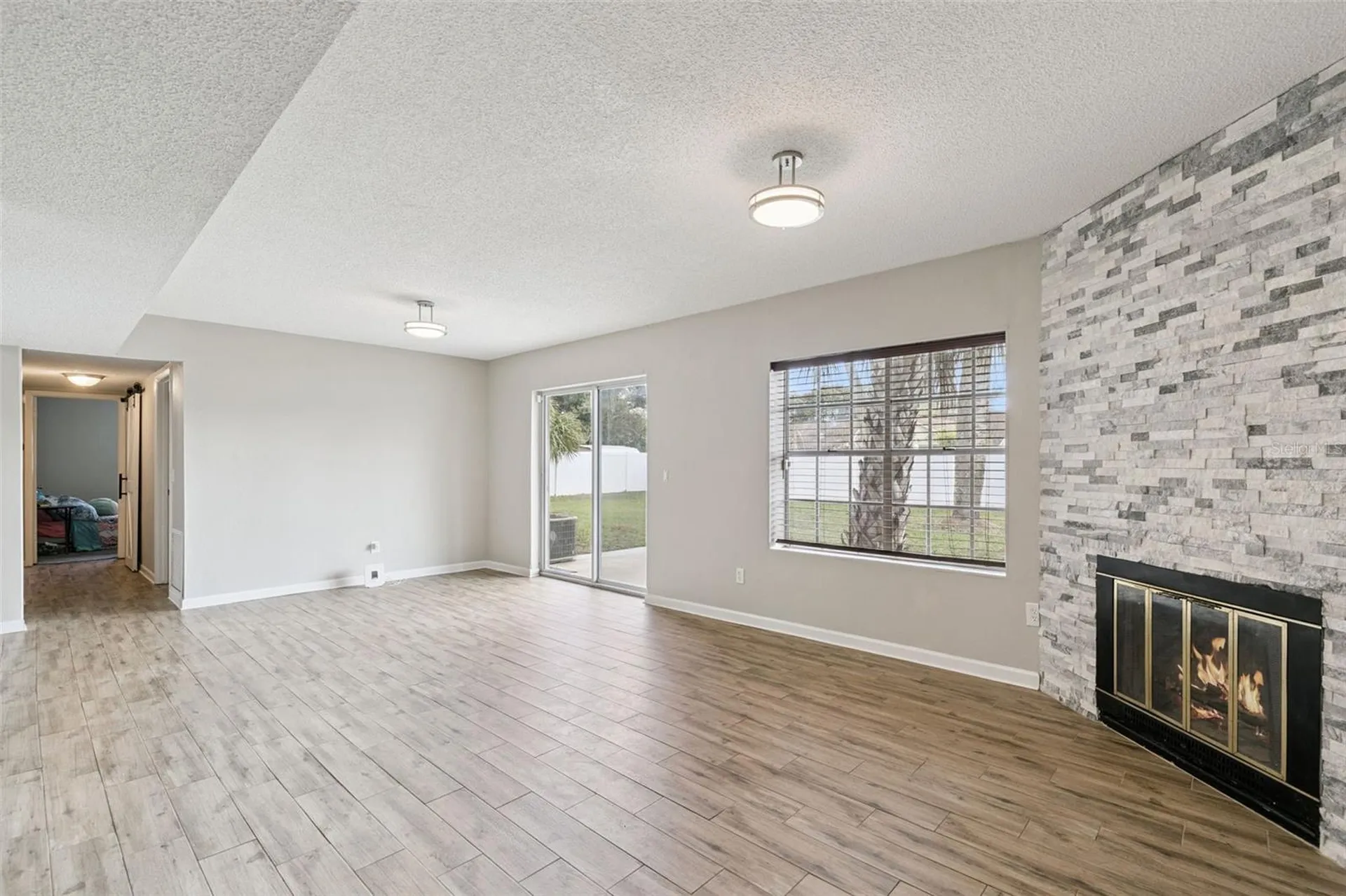 489 S Deerwood Avenue Orlando FL 32825