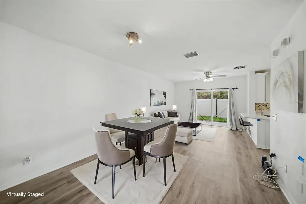 1246 Charlesworth Drive Wesley Chapel FL 33543