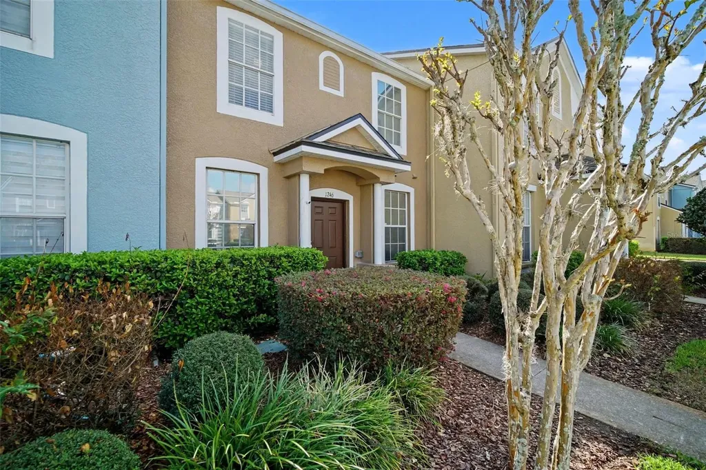 1246 Charlesworth Drive Wesley Chapel FL 33543
