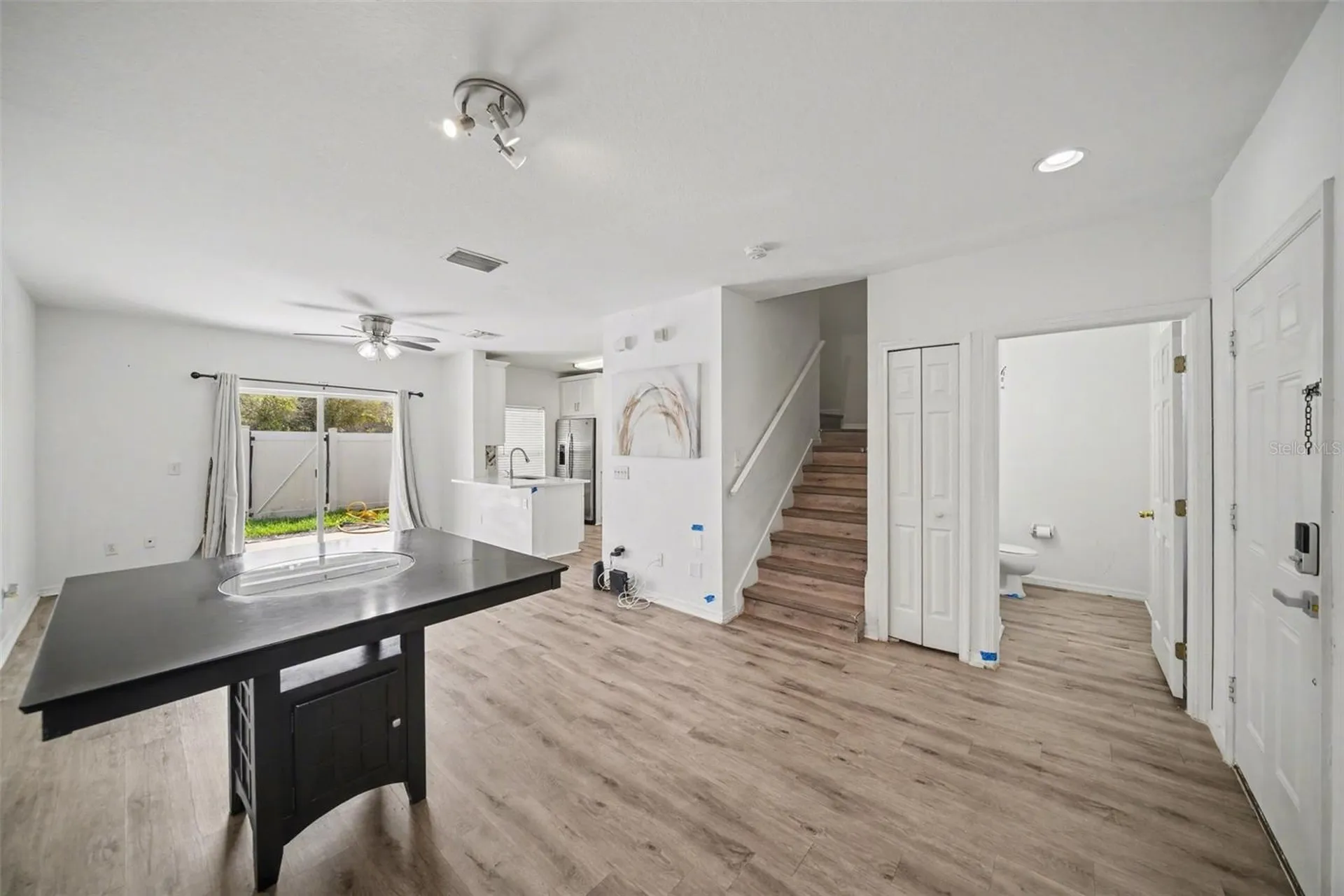 1246 Charlesworth Drive Wesley Chapel FL 33543