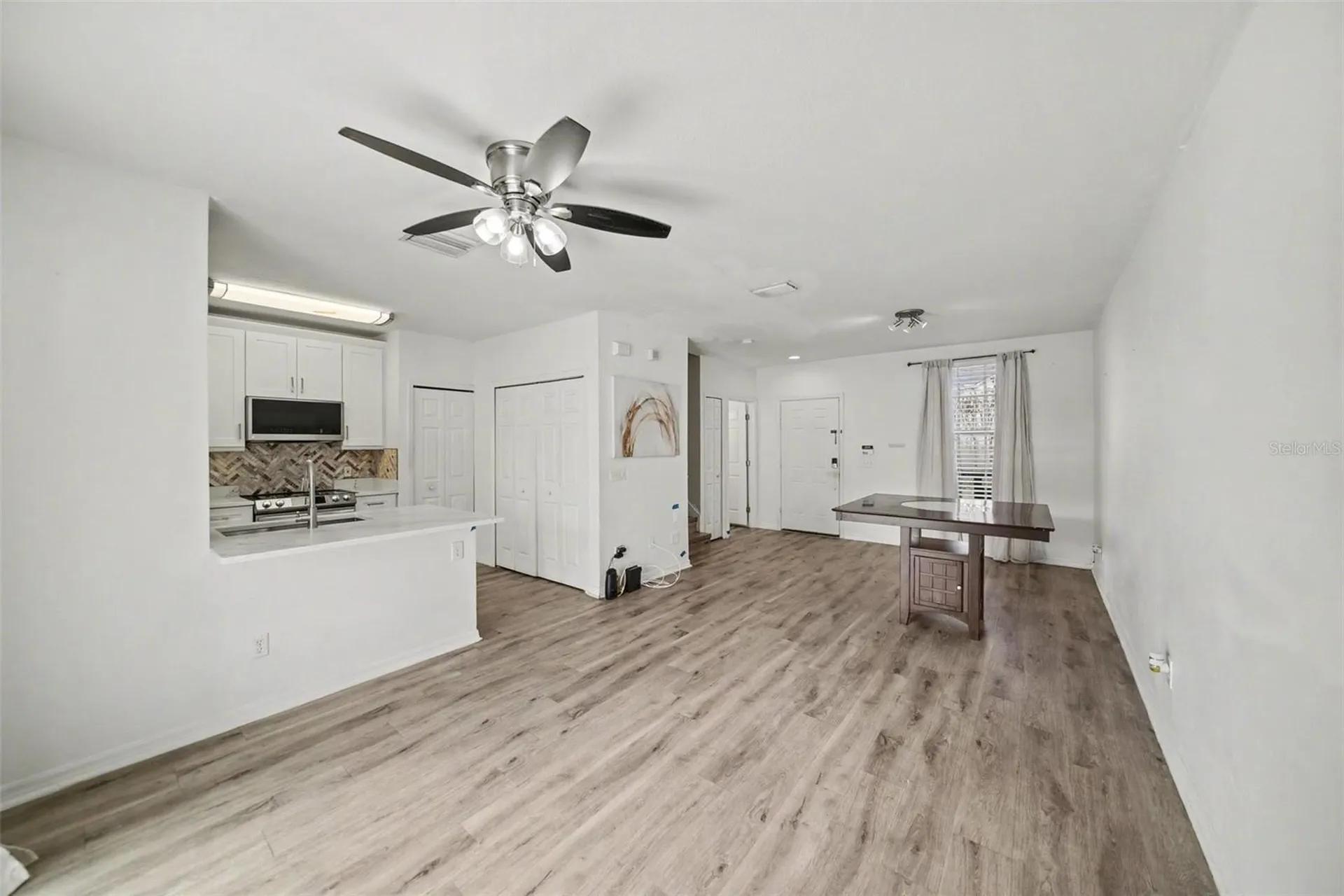 1246 Charlesworth Drive Wesley Chapel FL 33543