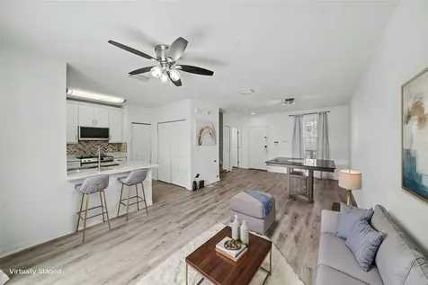 1246 Charlesworth Drive Wesley Chapel FL 33543