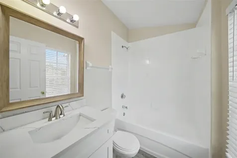 1246 Charlesworth Drive Wesley Chapel FL 33543