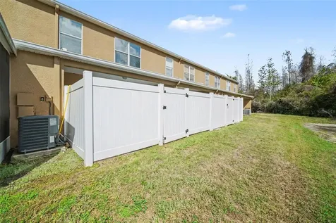 1246 Charlesworth Drive Wesley Chapel FL 33543
