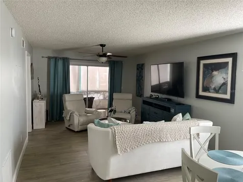 7294 Cloister Drive Sarasota FL 34231