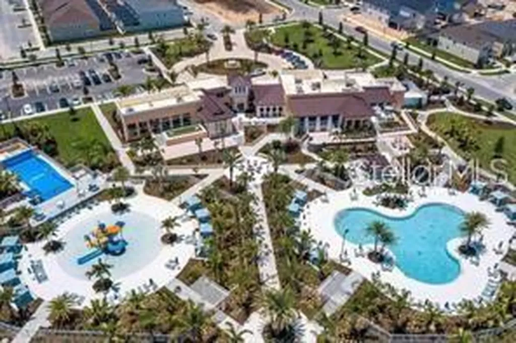 1919 Tropical Palms Circle Kissimmee FL 34747