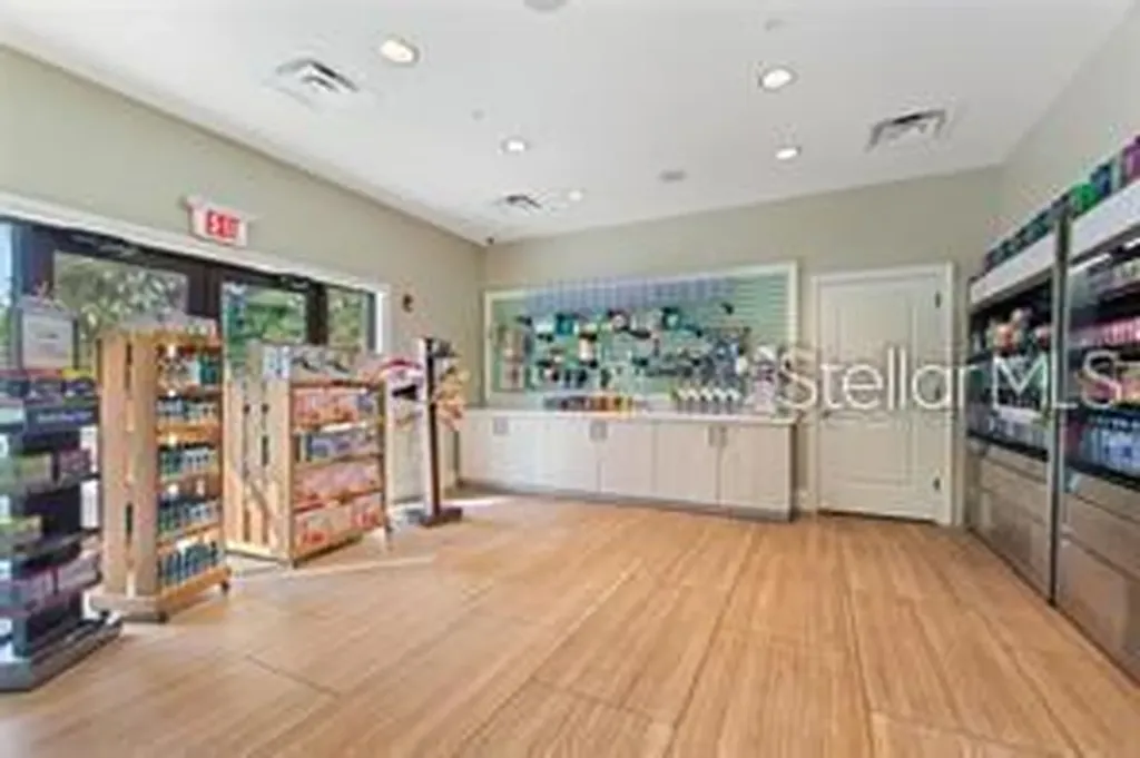 1919 Tropical Palms Circle Kissimmee FL 34747