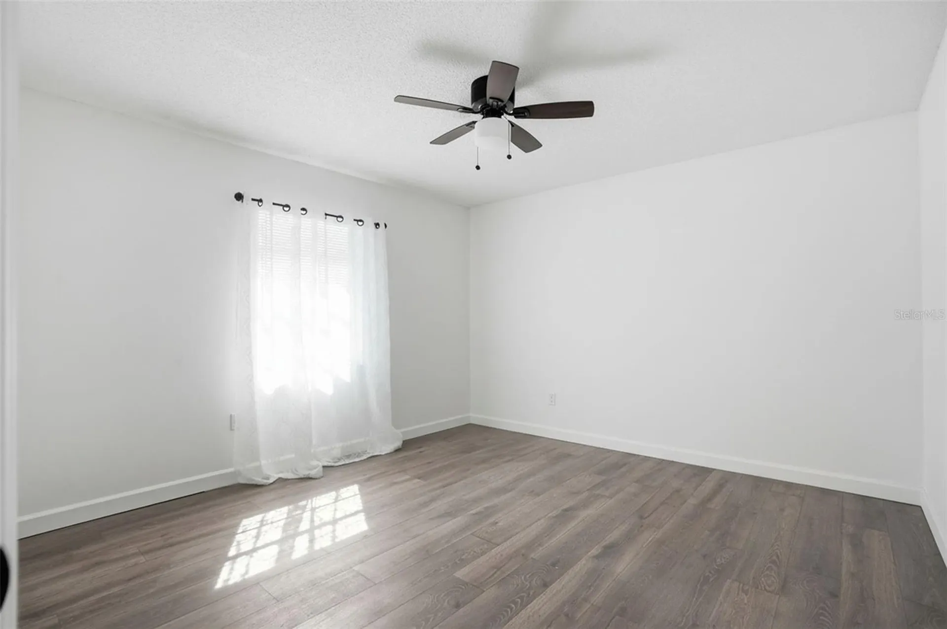 2076 Landover Boulevard Spring Hill FL 34608