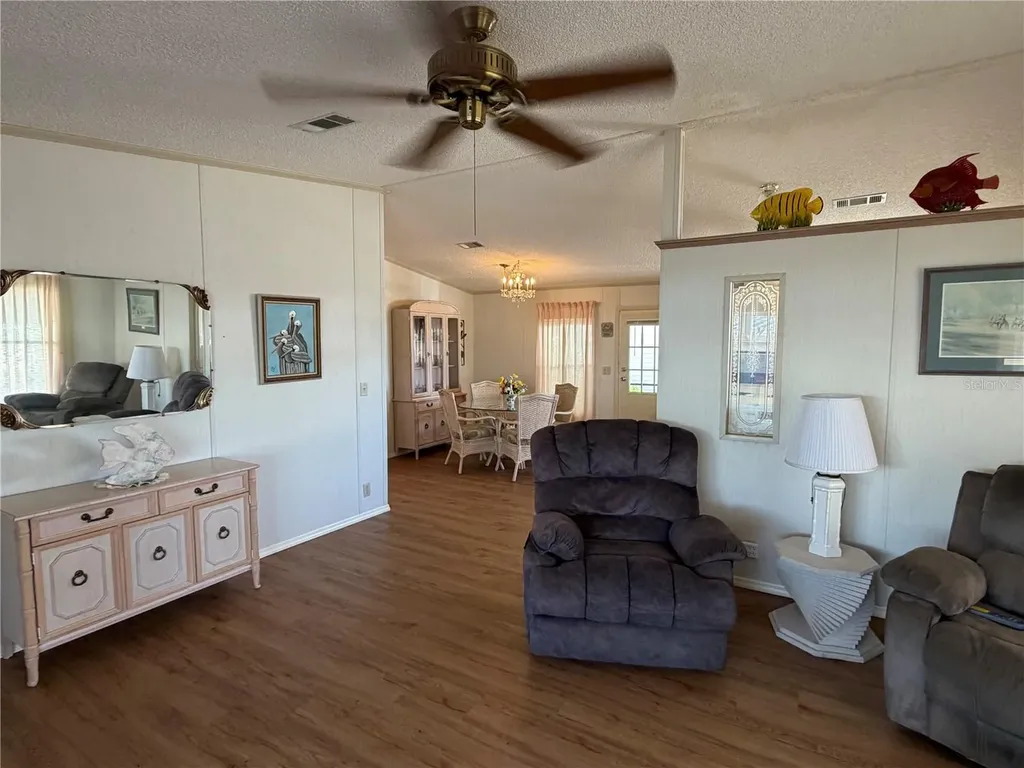 208 Eagle Punta Gorda FL 33950