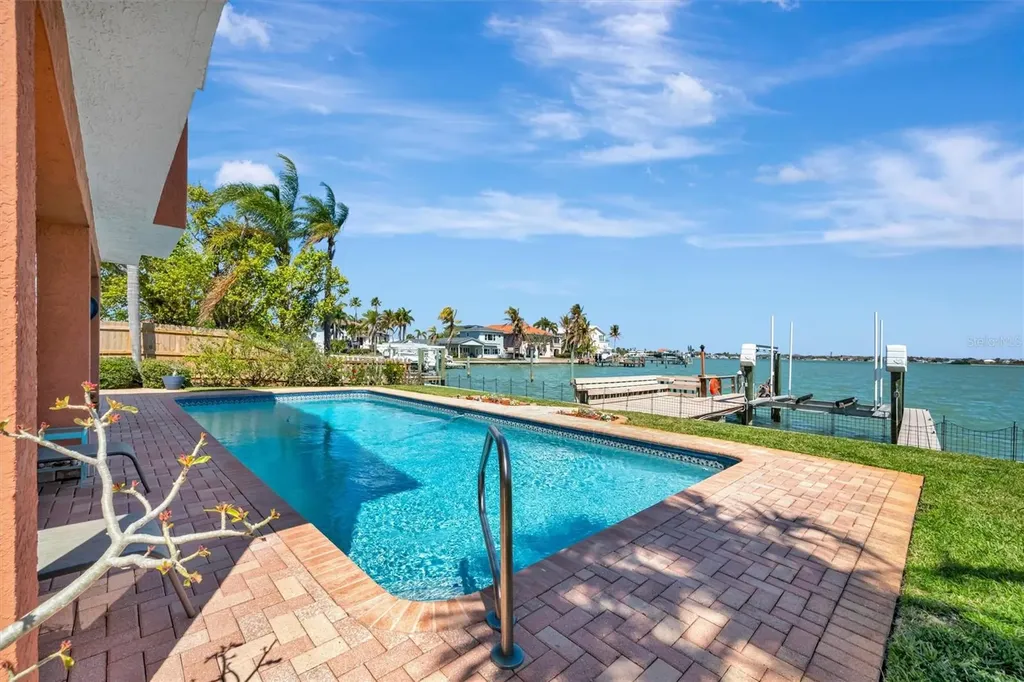 6361 4th Palm Point St Pete Beach FL 33706