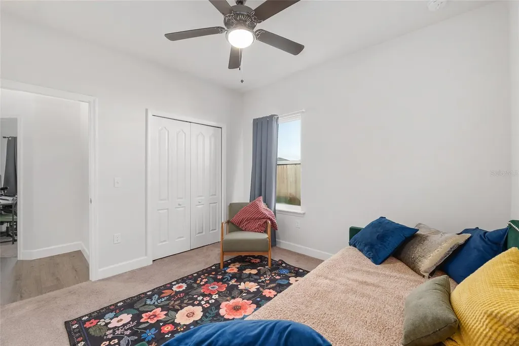 22885 NW 5th Place Newberry FL 32669