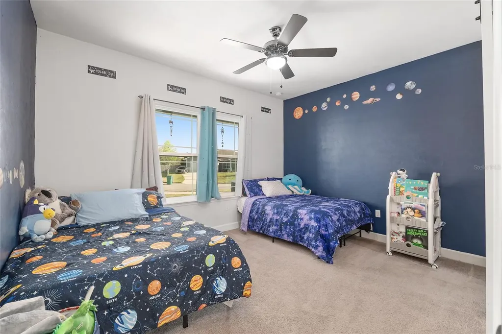 22885 NW 5th Place Newberry FL 32669