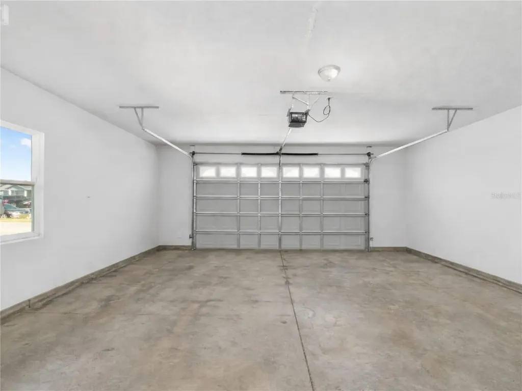 22885 NW 5th Place Newberry FL 32669