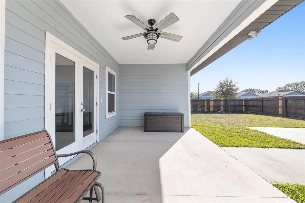 22885 NW 5th Place Newberry FL 32669