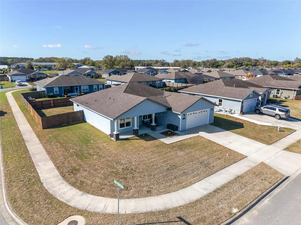 22885 NW 5th Place Newberry FL 32669