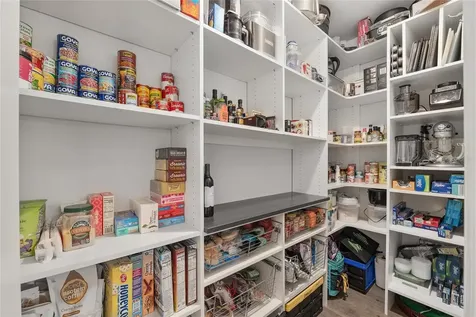 22885 NW 5th Place Newberry FL 32669