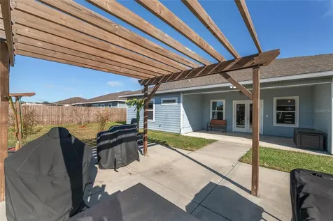 22885 NW 5th Place Newberry FL 32669