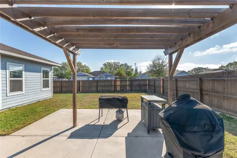 22885 NW 5th Place Newberry FL 32669