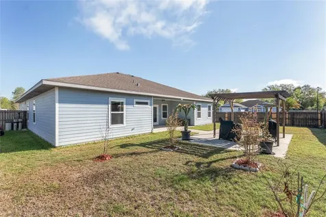 22885 NW 5th Place Newberry FL 32669