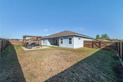 22885 NW 5th Place Newberry FL 32669