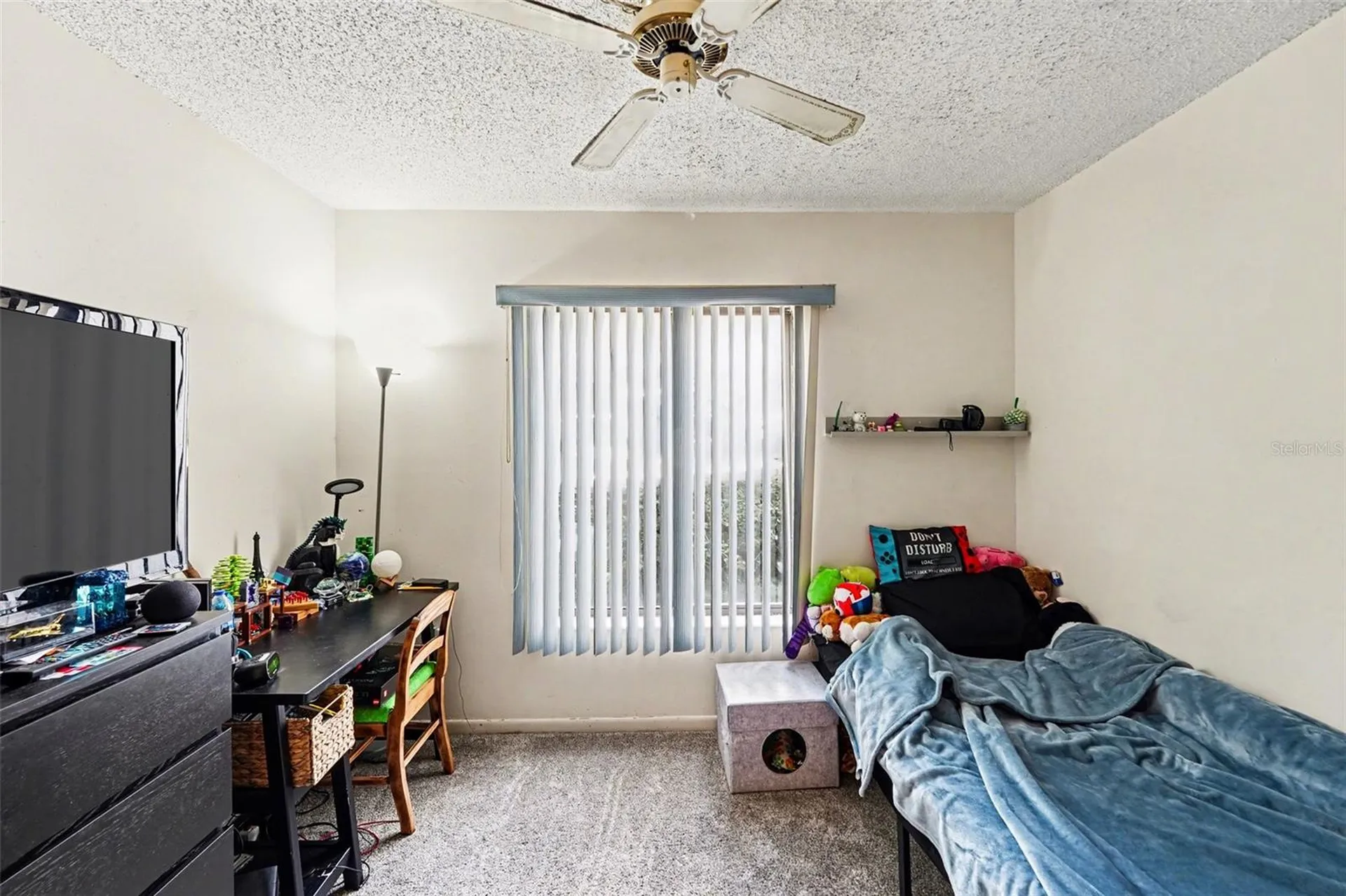 1261 Pine Ridge Circle W Tarpon Springs FL 34688