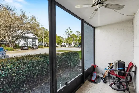 1261 Pine Ridge Circle W Tarpon Springs FL 34688