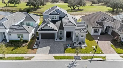 239 Hampton Loop Davenport FL 33837