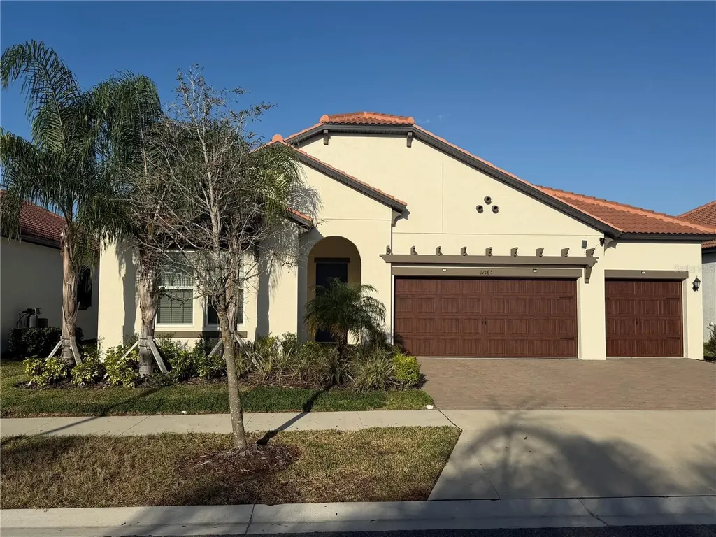 17165 Scuba Crest Street Wimauma FL 33598