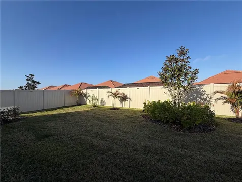 17165 Scuba Crest Street Wimauma FL 33598