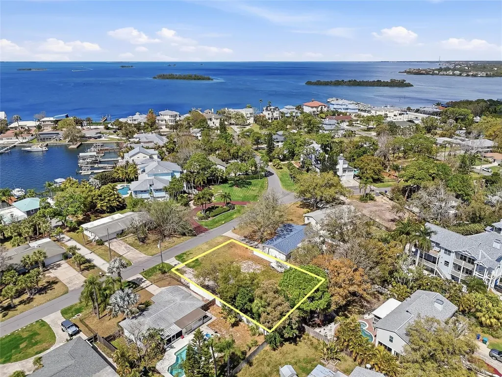216 Shore Drive Palm Harbor FL 34683